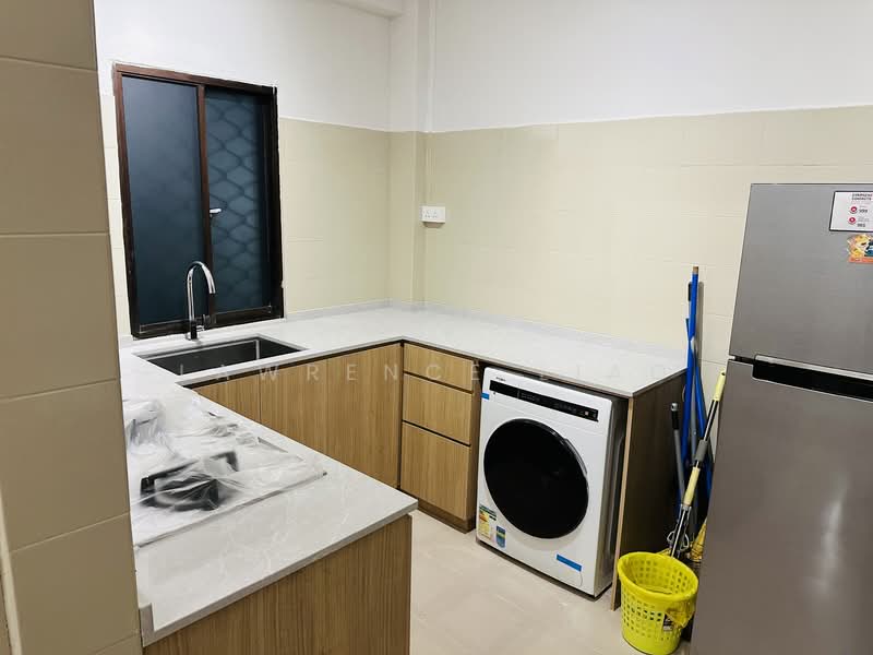 Novena Court, 2 Jalan Novena Barat, 3 Bedrooms, 900 sqft, Apartment For Rent, by Lawrence Liao, 500145359 - Kitchen - PropertyGuru.com.sg