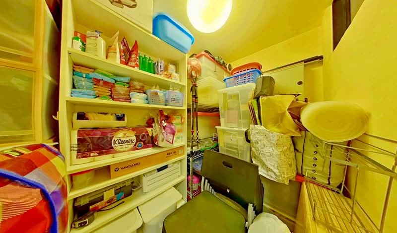 Seasons View, , 2 Bedrooms, 969 sqft, Condominium For Sale, by Fiona Poon, 500145372 - PropertyGuru.com.sg