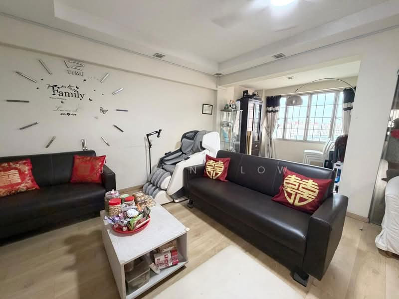 497H Tampines Street 45, 497H Tampines Street 45, 4 Bedrooms, 1,399 sqft, HDB Flat For Sale, by Jasmine Low, 500145382 - Living Room - PropertyGuru.com.sg