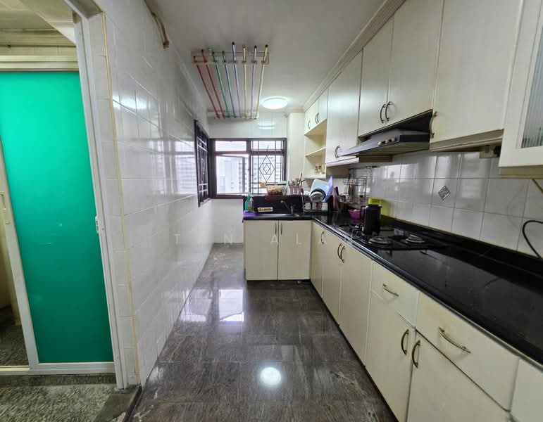 200A Sengkang East Road, 200A Sengkang East Road, 3 Bedrooms, 1,184 sqft, HDB Flat For Sale, by Tan Alan, 500145383 - Kitchen - PropertyGuru.com.sg