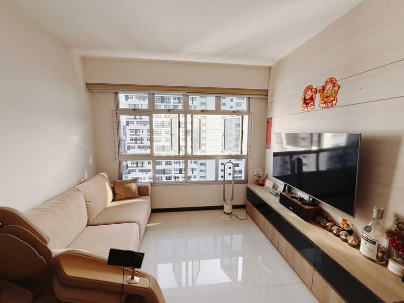 26A Saint George's Lane, 26A Saint George's Lane, 3 Bedrooms, 990 sqft, HDB Flat For Sale, by Hazel Ng, 500145393 - Living Room - PropertyGuru.com.sg