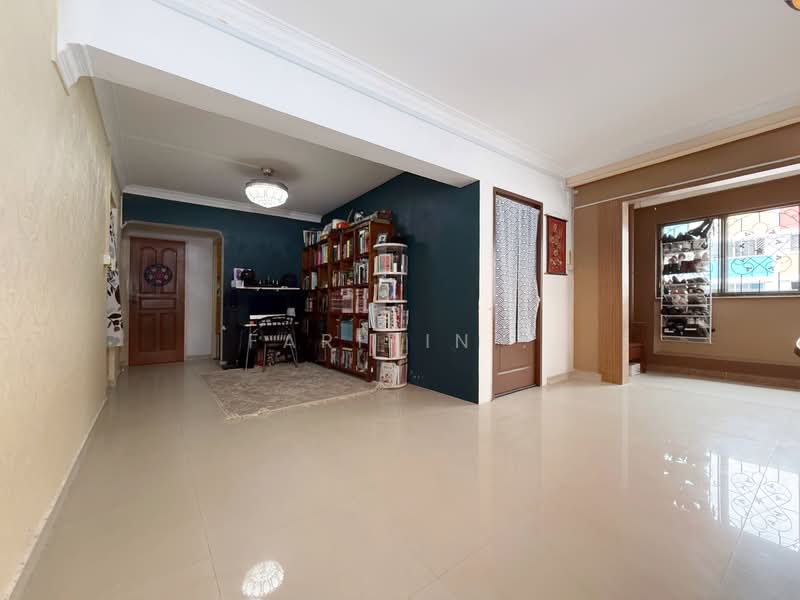 727 Jurong West Avenue 5, 727 Jurong West Avenue 5, 4 Bedrooms, 1,302 sqft, HDB Flat For Sale, by Farihin ., 500145410 - Living Room - PropertyGuru.com.sg