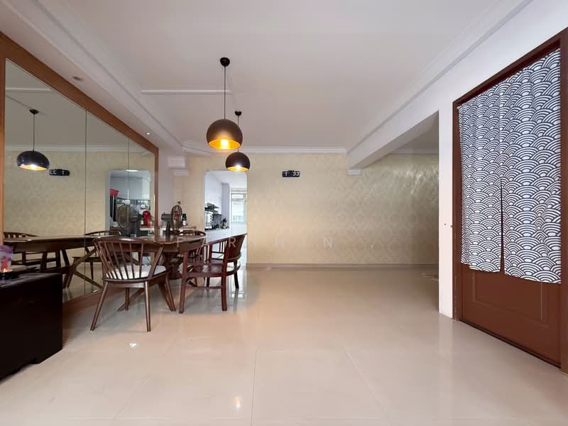 727 Jurong West Avenue 5, 727 Jurong West Avenue 5, 4 Bedrooms, 1,302 sqft, HDB Flat For Sale, by Farihin ., 500145410 - Dining Room - PropertyGuru.com.sg