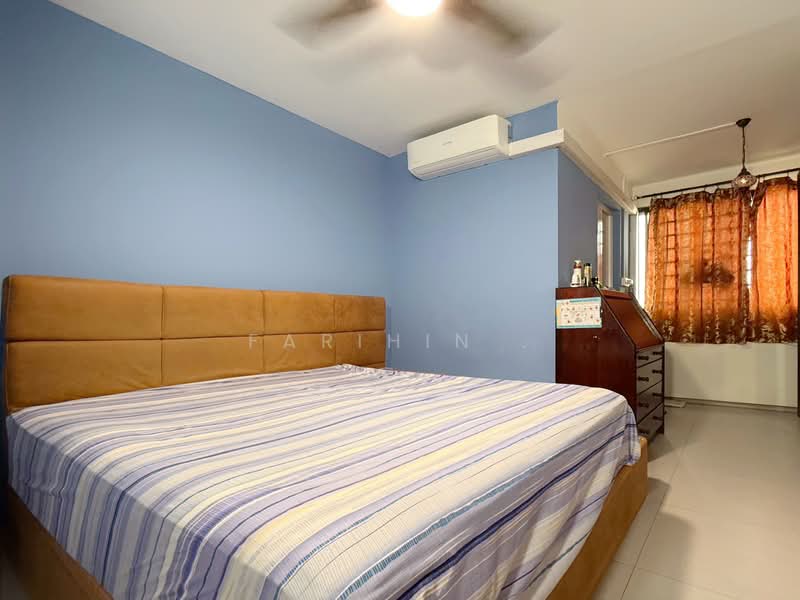 727 Jurong West Avenue 5, 727 Jurong West Avenue 5, 4 Bedrooms, 1,302 sqft, HDB Flat For Sale, by Farihin ., 500145410 - Bedroom - PropertyGuru.com.sg