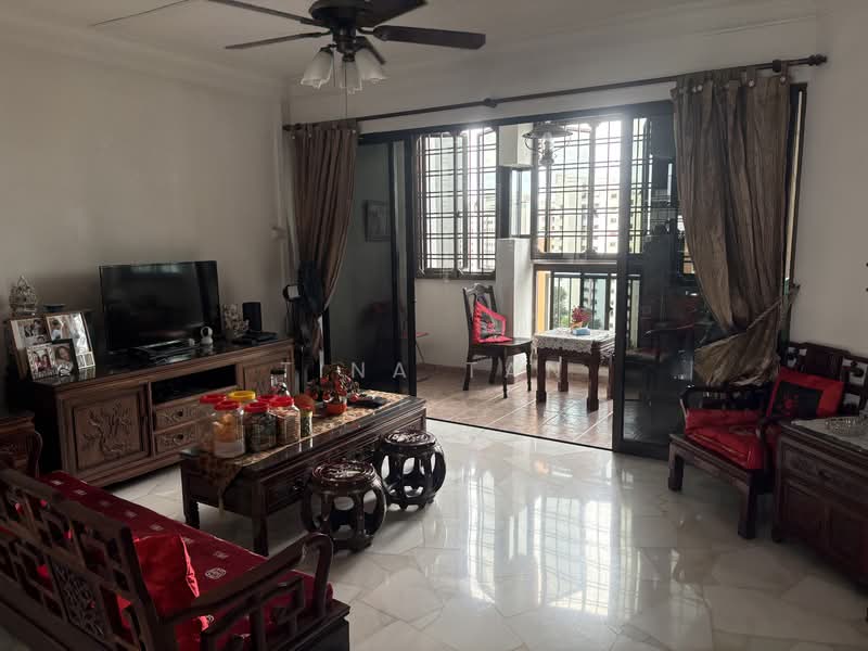 239 Compassvale Walk, 239 Compassvale Walk, 5 Bedrooms, 1,313 sqft, HDB Flat For Sale, by Tina Tan, 500145416 - Living Room - PropertyGuru.com.sg