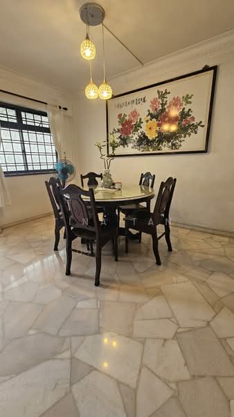 239 Compassvale Walk, 239 Compassvale Walk, 3 Bedrooms, 1,313 sqft, HDB Flat For Sale, by Tina Tan, 500145416 - Dining Room - PropertyGuru.com.sg