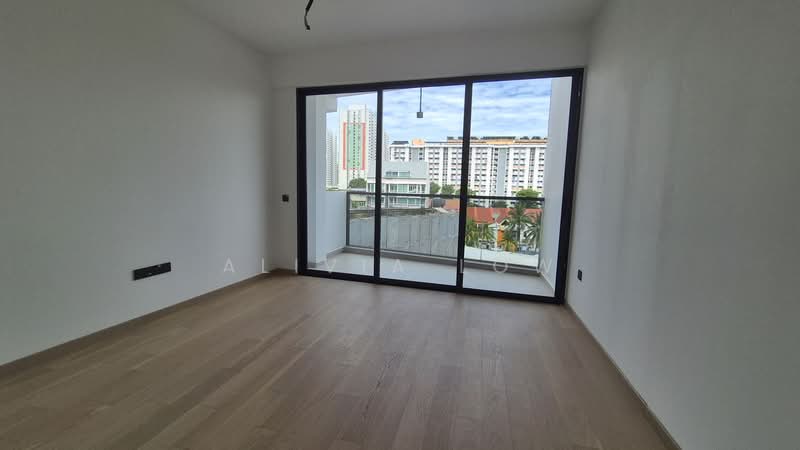 The Ranz, 109 Rangoon Road, 4 Bedrooms, 2,357 sqft, Apartment For Sale, by Alivia Low, 500145422 - Balcony - PropertyGuru.com.sg