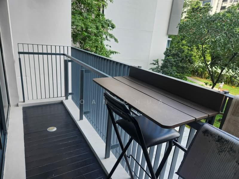 The Palette, 111 Pasir Ris Grove, 3 Bedrooms, 1,055 sqft, Condominium For Sale, by Joan Chua, 500145423 - Balcony - PropertyGuru.com.sg