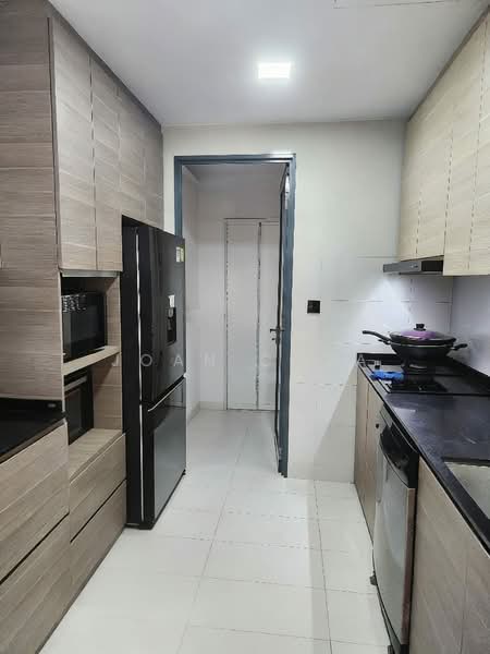 The Palette, 111 Pasir Ris Grove, 3 Bedrooms, 1,055 sqft, Condominium For Sale, by Joan Chua, 500145423 - Kitchen - PropertyGuru.com.sg