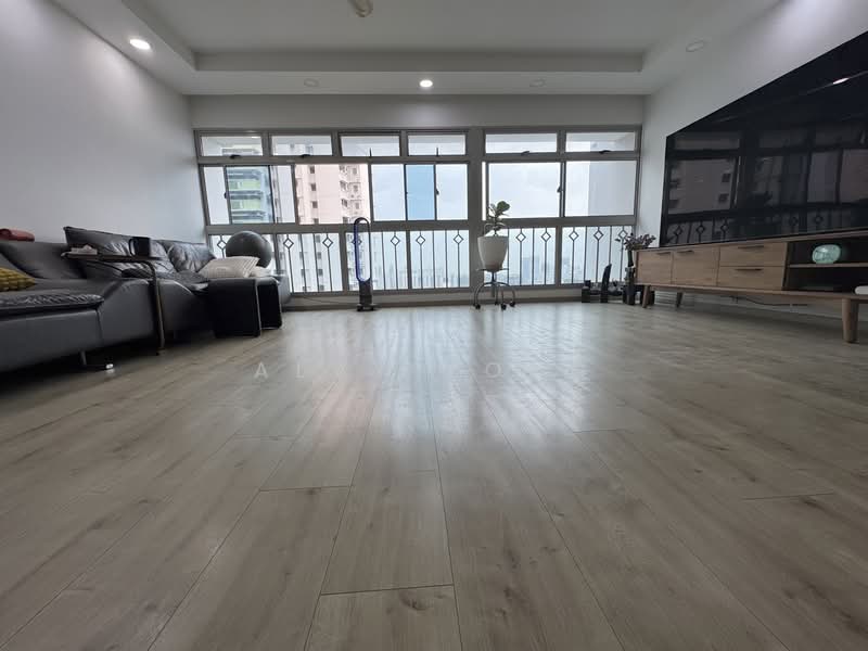 52 Strathmore Avenue, 52 Strathmore Avenue, 3 Bedrooms, 1,184 sqft, HDB Flat For Sale, by Alvy Yong, 500145433 - Living Room - PropertyGuru.com.sg