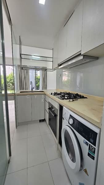 The Lanai, 140 Hillview Avenue, 2 Bedrooms, 958 sqft, Condominium For Sale, by Cynthia Ker, 500145441 - Kitchen - PropertyGuru.com.sg
