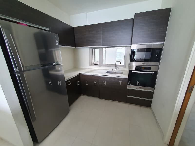 The Coast at Sentosa Cove, 276 Ocean Drive, 4 Bedrooms, 2,336 sqft, Condominium For Sale, by Angelyn Tan, 500145442 - Kitchen - PropertyGuru.com.sg