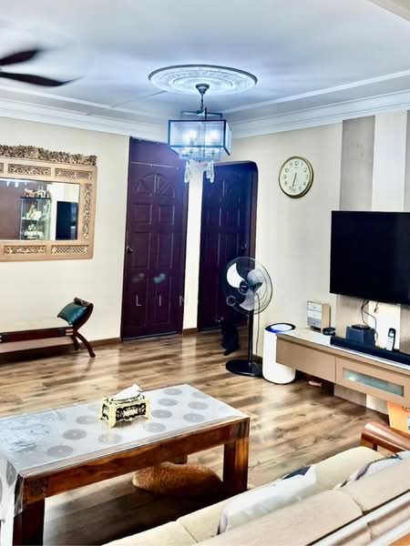 863B Tampines Street 83, , 3 Bedrooms, 1,313 sqft, HDB Flat For Sale, by Colin Choo, 500145443 - PropertyGuru.com.sg