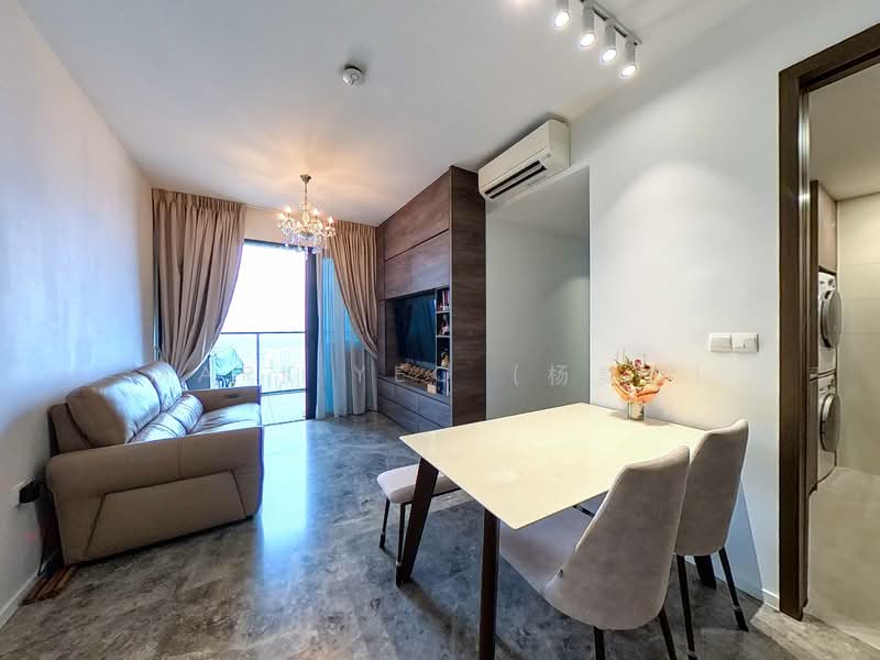 Avenue South Residence, 11 Silat Avenue, 3 Bedrooms, 947 sqft, Condominium For Sale, by Mark Yeo (杨复中), 500145444 - Living Room - PropertyGuru.com.sg