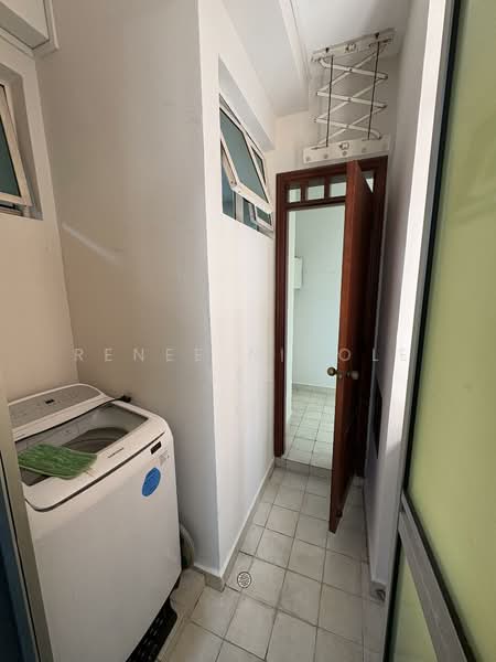 Seletar Springs Condominium, 106 Gerald Drive, 2 Bedrooms, 1,012 sqft, Condominium For Rent, by Renee Nicole Lee, 500145452 - Interior - PropertyGuru.com.sg