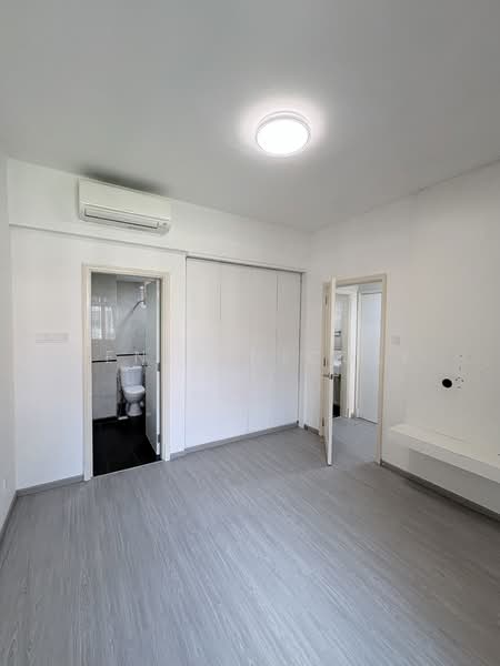 Seletar Springs Condominium, 106 Gerald Drive, 2 Bedrooms, 1,012 sqft, Condominium For Rent, by Renee Nicole Lee, 500145452 - Interior - PropertyGuru.com.sg