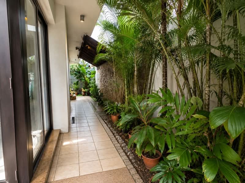 Bukit Villas, 23 Rasok Drive, 5 Bedrooms, 2,852 sqft, Semi-Detached House For Rent, by Justin Kwek, 500145454 - Exterior - PropertyGuru.com.sg