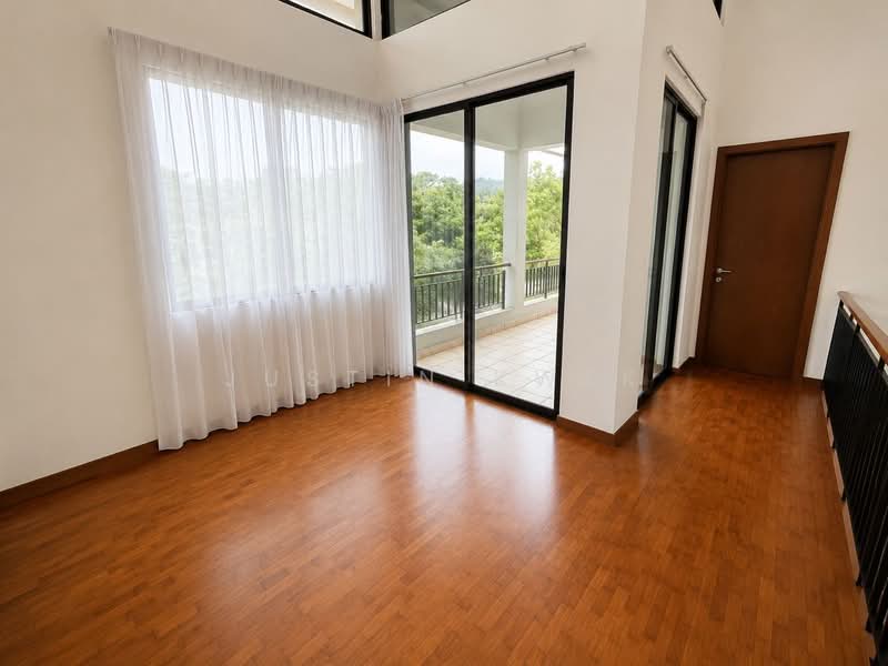 Bukit Villas, 23 Rasok Drive, 5 Bedrooms, 2,852 sqft, Semi-Detached House For Rent, by Justin Kwek, 500145454 - Balcony - PropertyGuru.com.sg
