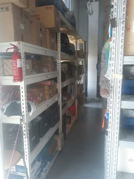 Mapex, 37 Jalan Pemimpin, 1,690 sqft, Light Industrial (B1) For Rent, by Vincent Ong, 500145455 - CommercialGuru.com.sg