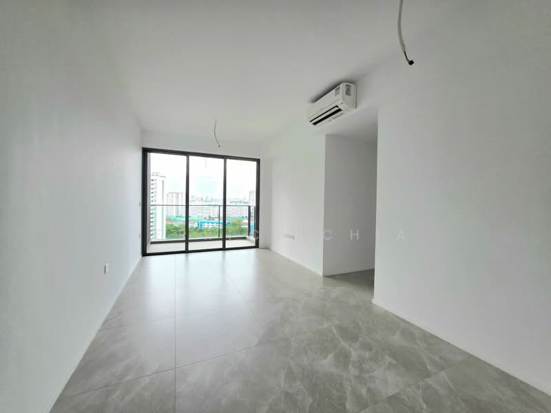 AMO Residence, 21 Ang Mo Kio Rise, 3 Bedrooms, 1,044 sqft, Condominium For Rent, by Derrick Chia, 500145456 - Living Room - PropertyGuru.com.sg