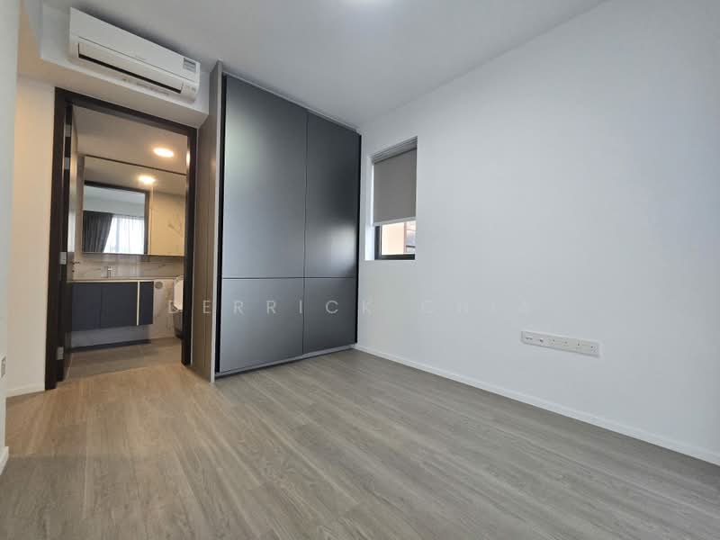 AMO Residence, 21 Ang Mo Kio Rise, 3 Bedrooms, 1,044 sqft, Condominium For Rent, by Derrick Chia, 500145456 - Master Bedroom  - PropertyGuru.com.sg