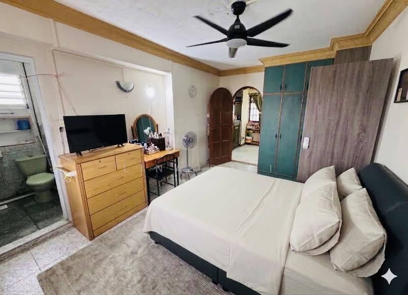 843 Jurong West Street 81, 843 Jurong West Street 81, 3 Bedrooms, 1,141 sqft, HDB Flat For Sale, by Lina Dewi, 500145457 - Bedroom - PropertyGuru.com.sg