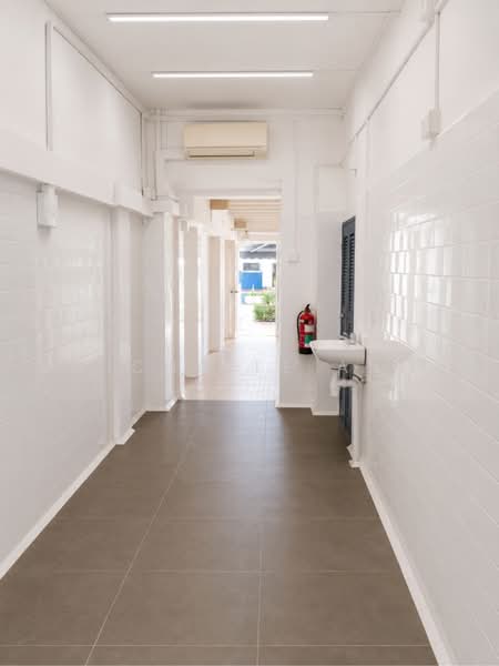 Kampong Glam Shop House, 660 North Bridge Road, 1,300 sqft, Shop / Shophouse For Rent, by Michelle Ang, 500145464 - CommercialGuru.com.sg