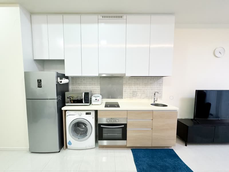 Boathouse Residences, 33 Upper Serangoon View, 1 Bedroom, 624 sqft, Condominium For Sale, by Frederick Neo, 500145466 - Kitchen - PropertyGuru.com.sg
