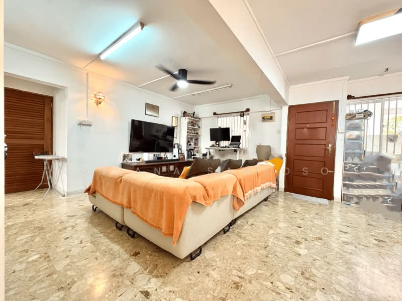 108 Bedok North Road, 108 Bedok North Road, 2 Bedrooms, 883 sqft, HDB Flat For Sale, by Noviana Santoso, 500145468 - Living Room - PropertyGuru.com.sg