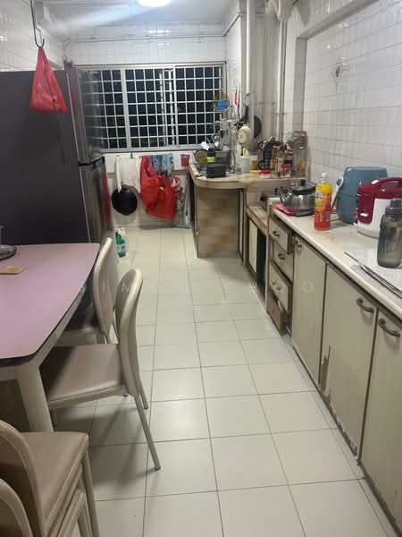 671 Hougang Avenue 8, 671 Hougang Avenue 8, Room Rental, 100 sqft, HDB Flat For Rent, by Simon Khoo 许宜然, 500145477 - Kitchen - PropertyGuru.com.sg