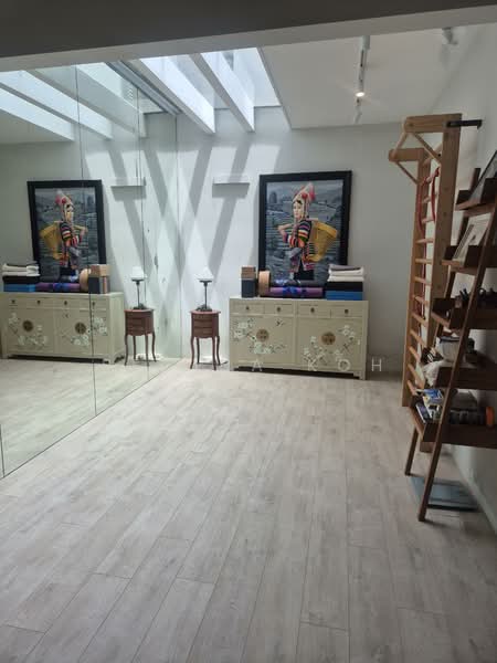 The Teneriffe, 110 Laurel Wood Avenue, 5 Bedrooms, 3,122 sqft, Cluster House For Rent, by Regina Koh, 500145479 - Basement hall - PropertyGuru.com.sg
