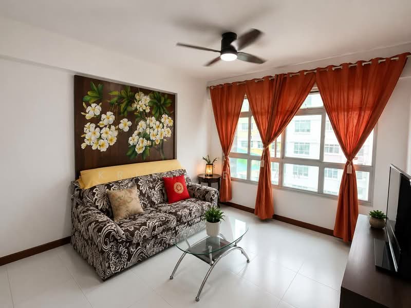 448B Sengkang West Way, 448B Sengkang West Way, 2 Bedrooms, 721 sqft, HDB Flat For Sale, by Kristine Tan, 500145481 - Living Room - PropertyGuru.com.sg