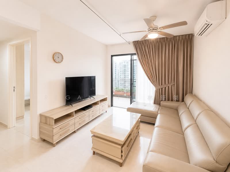 The Lakefront Residences, 42 Lakeside Drive, 3 Bedrooms, 1,033 sqft, Condominium For Sale, by Regan Lim 林鉦桀, 500145484 - Living Room - PropertyGuru.com.sg