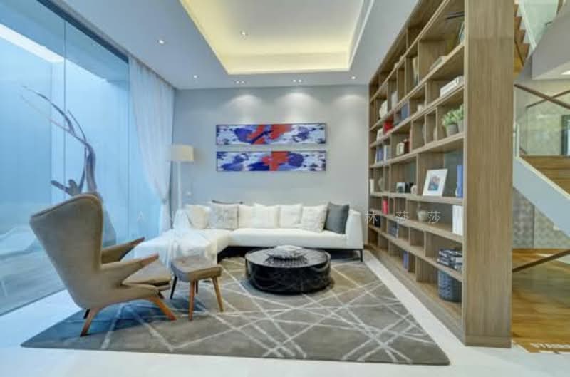 Alana, Sunrise Terrace, 4 Bedrooms, 3,122 sqft, Terraced House For Sale, by Sandy Lim 林莎莎, 500145485 - Living Room - PropertyGuru.com.sg