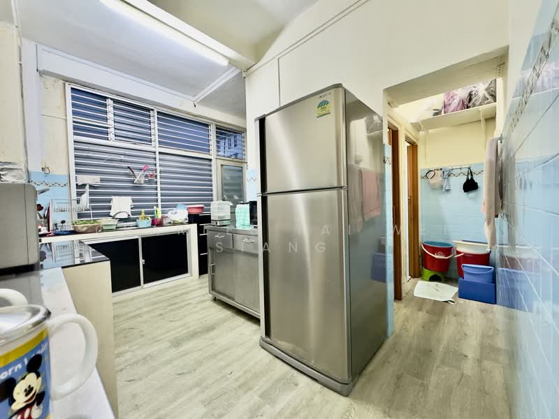 26 Tiong Bahru Road, 26 Tiong Bahru Road, 2 Bedrooms, 807 sqft, HDB Flat For Sale, by Charles Tai Wei Siang, 500145499 - Kitchen - PropertyGuru.com.sg