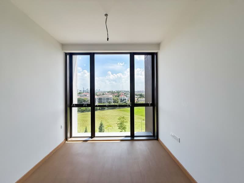 The Botany at Dairy Farm, 3 Dairy Farm Walk, 3 Bedrooms, 883 sqft, Condominium For Sale, by Shaarlyn Yeow, 500145502 - Common Bedroom - PropertyGuru.com.sg