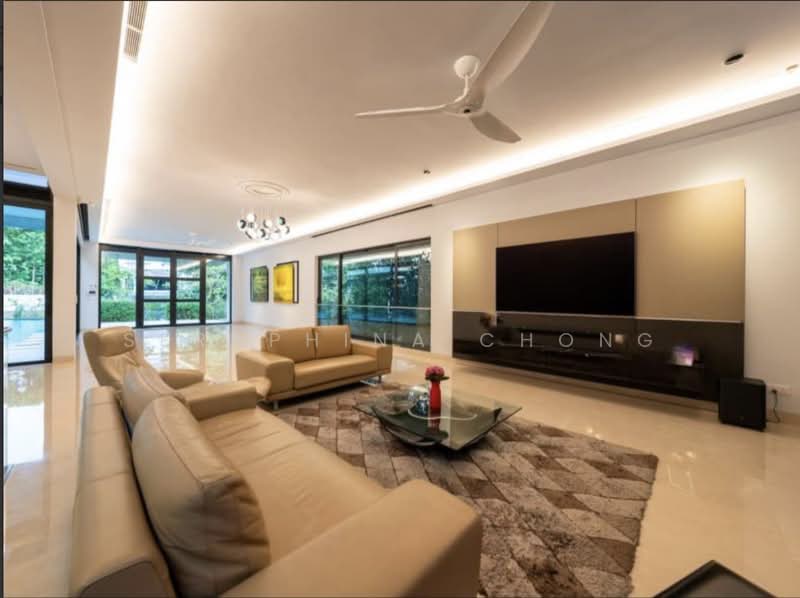 🔥STUNNING BUNGALOW FOR SALE🔥EWART PARK❤️SC98280064, Ewart Park/Holland Road/Maryland Estate, 5 Bedrooms, 11,000 sqft, Bungalow House For Sale, by Seraphina Chong, 500145508 - Living Room - PropertyGuru.com.sg
