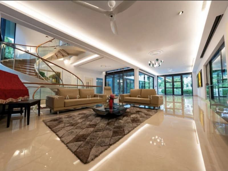 🔥STUNNING BUNGALOW FOR SALE🔥EWART PARK❤️SC98280064, Ewart Park/Holland Road/Maryland Estate, 5 Bedrooms, 11,000 sqft, Bungalow House For Sale, by Seraphina Chong, 500145508 - Living Room - PropertyGuru.com.sg