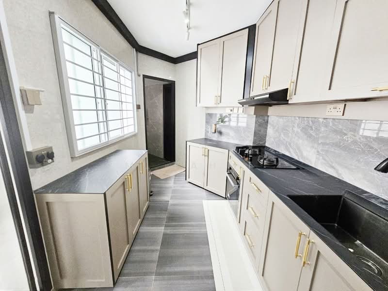 227A Compassvale Drive, 227A Compassvale Drive, 3 Bedrooms, 1,313 sqft, HDB Flat For Rent, by M. Fahmi, 500145518 - Kitchen - PropertyGuru.com.sg