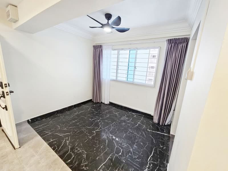 227A Compassvale Drive, 227A Compassvale Drive, 3 Bedrooms, 1,313 sqft, HDB Flat For Rent, by M. Fahmi, 500145518 - Bedroom - PropertyGuru.com.sg