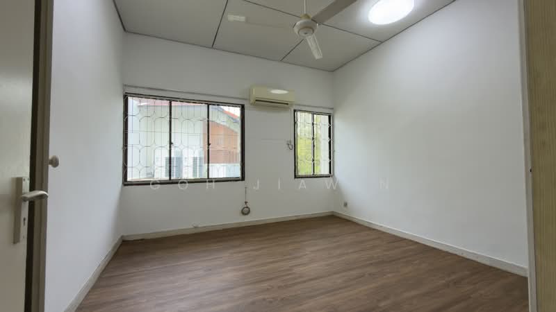 101A sunset way, Sunset Way, 5 Bedrooms, 4,188 sqft, Detached House For Sale, by Goh Jiawen, 500145520 - Common Bedroom 2 - PropertyGuru.com.sg