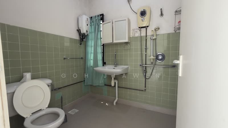 101A sunset way, Sunset Way, 5 Bedrooms, 4,188 sqft, Detached House For Sale, by Goh Jiawen, 500145520 - Bathroom - PropertyGuru.com.sg