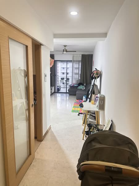 Cityscape at Farrer Park, 101 Mergui Road, 2 Bedrooms, 990 sqft, Condominium For Rent, by Winnie Wu, 500145524 - Living Room - PropertyGuru.com.sg