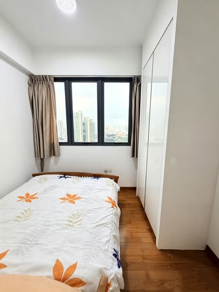 SkySuites 17, 17 Jalan Rajah, 3 Bedrooms, 1,066 sqft, Apartment For Rent, by Ben XIA 夏天鹏, 500145525 - Bedroom - PropertyGuru.com.sg