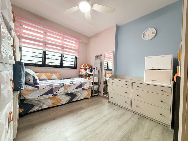809B Choa Chu Kang Avenue 1, 809B Choa Chu Kang Avenue 1, 3 Bedrooms, 1,001 sqft, HDB Flat For Sale, by Hafiz Khan, 500145527 - Bedroom - PropertyGuru.com.sg