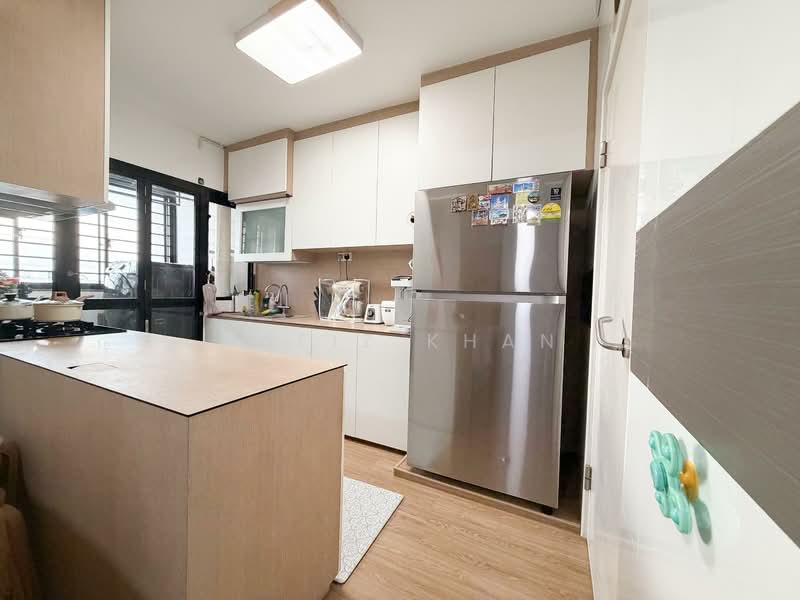 809B Choa Chu Kang Avenue 1, 809B Choa Chu Kang Avenue 1, 3 Bedrooms, 1,001 sqft, HDB Flat For Sale, by Hafiz Khan, 500145527 - Kitchen - PropertyGuru.com.sg