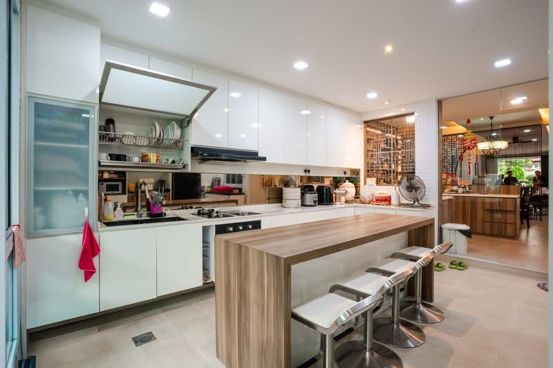 Beautifully Renovated 2.5 Storey - Parks 4 cars - EV Ready, , 5 Bedrooms, 3,500 sqft, Terraced House For Sale, by Ryan Heng, 500145535 - Kitchen - PropertyGuru.com.sg