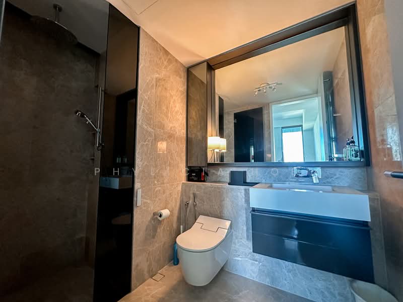Riviere, 1 Jiak Kim Street, 1 Bedroom, 560 sqft, Condominium For Rent, by Phylicia Hoe, 500145538 - Bathroom - PropertyGuru.com.sg