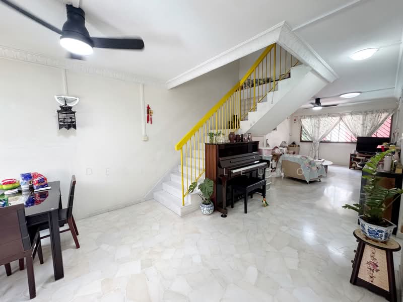 10 Toh Yi Drive, 10 Toh Yi Drive, 4 Bedrooms, 1,658 sqft, HDB Flat For Sale, by Desiree Leung, 500145539 - Dining area - PropertyGuru.com.sg