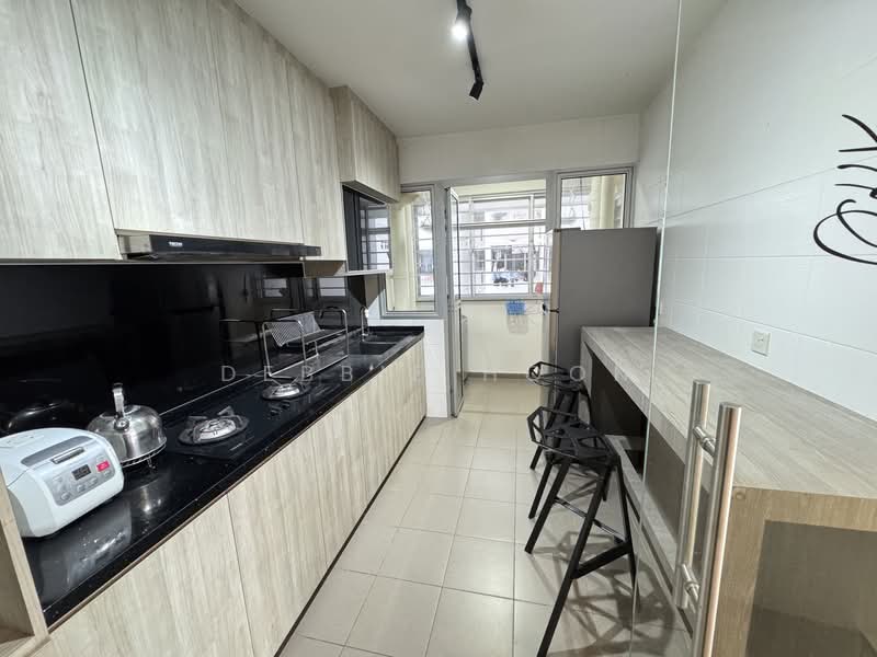 333A Anchorvale Link, 333A Anchorvale Link, 3 Bedrooms, 990 sqft, HDB Flat For Rent, by Debbie Hoon, 500145542 - Kitchen - PropertyGuru.com.sg